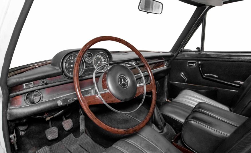 1968 Mercedes Benz 280 S