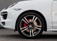 2014 Porsche Cayenne GTS
