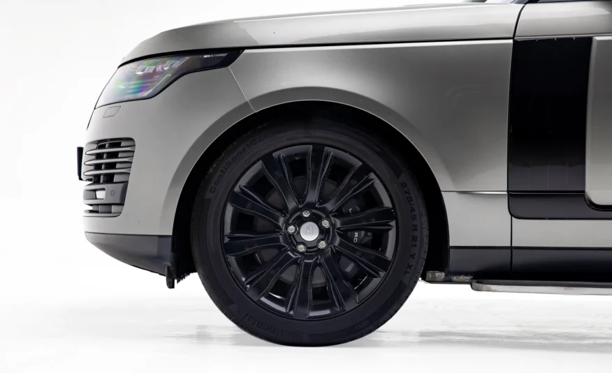 2019 Range Rover Vogue P400e