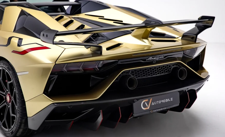 2021 Lamborghini Aventador SVJ Roadster