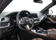 2020 BMW X5 M50i