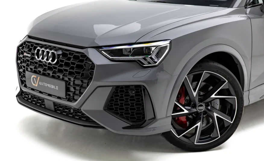 2023 Audi RS Q3