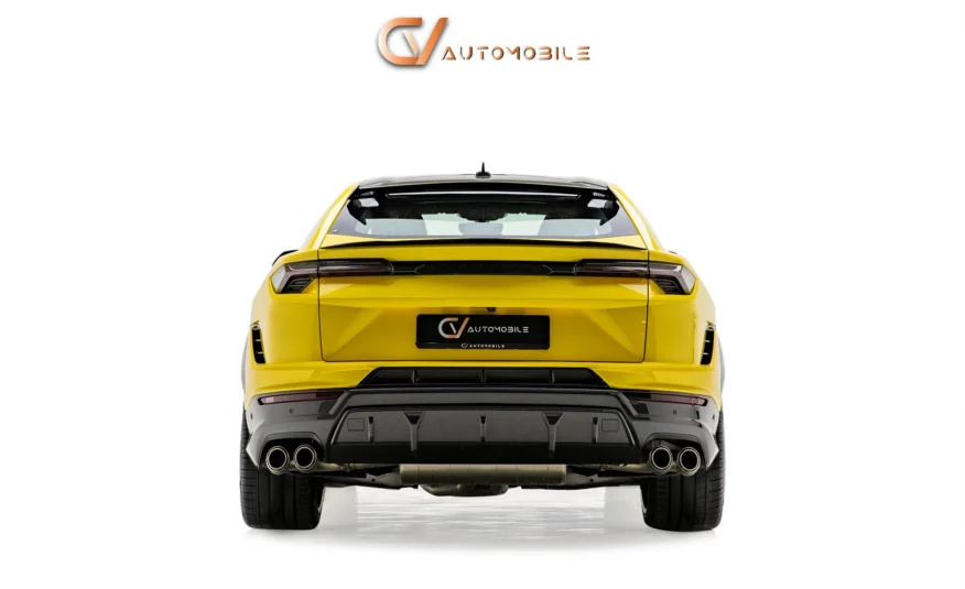 2023 Lamborghini Urus Performante