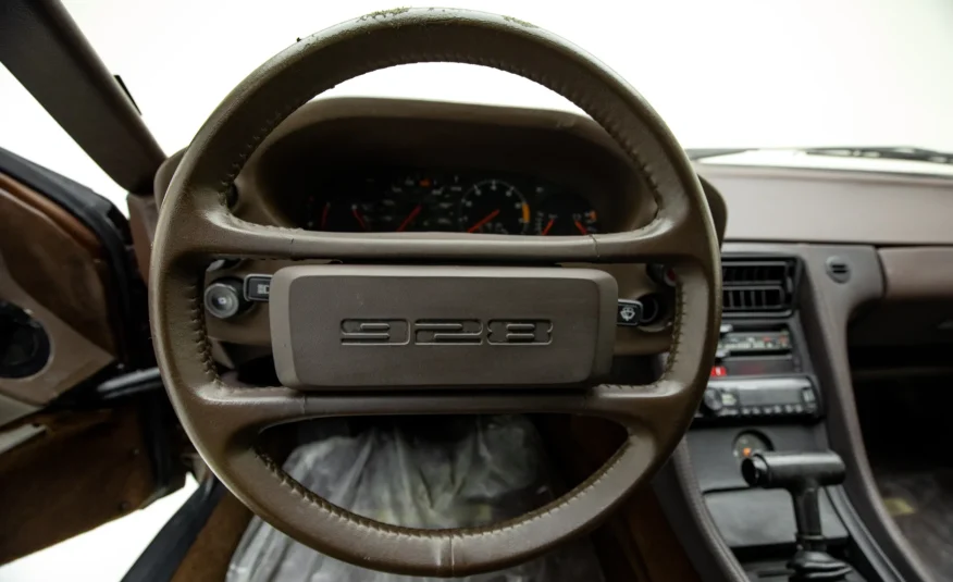 1982 Porsche 928