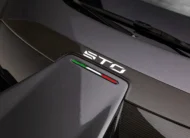 2022 Lamborghini Huracan STO