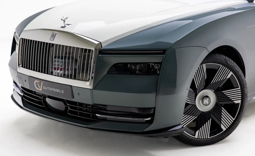 2024 Rolls Royce Spectre