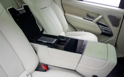 Range rover sv autobiography 2023